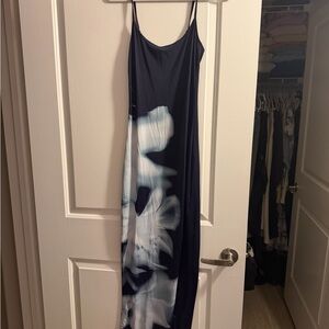 White Fox Elegant Navy and White Floral Maxi Dress